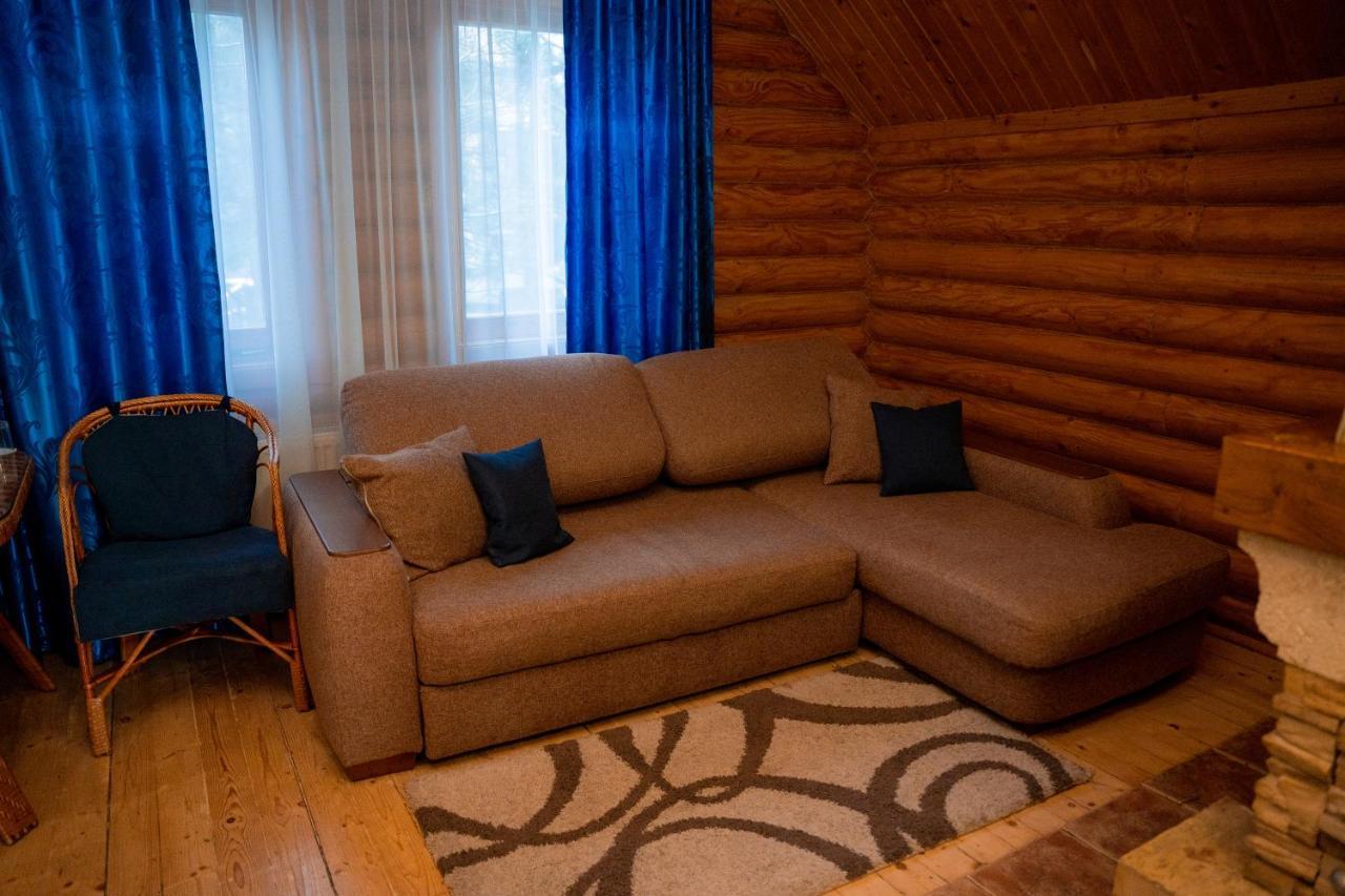 Gostiniy Dvor Non-Stop Hotell Cherson Exteriör bild